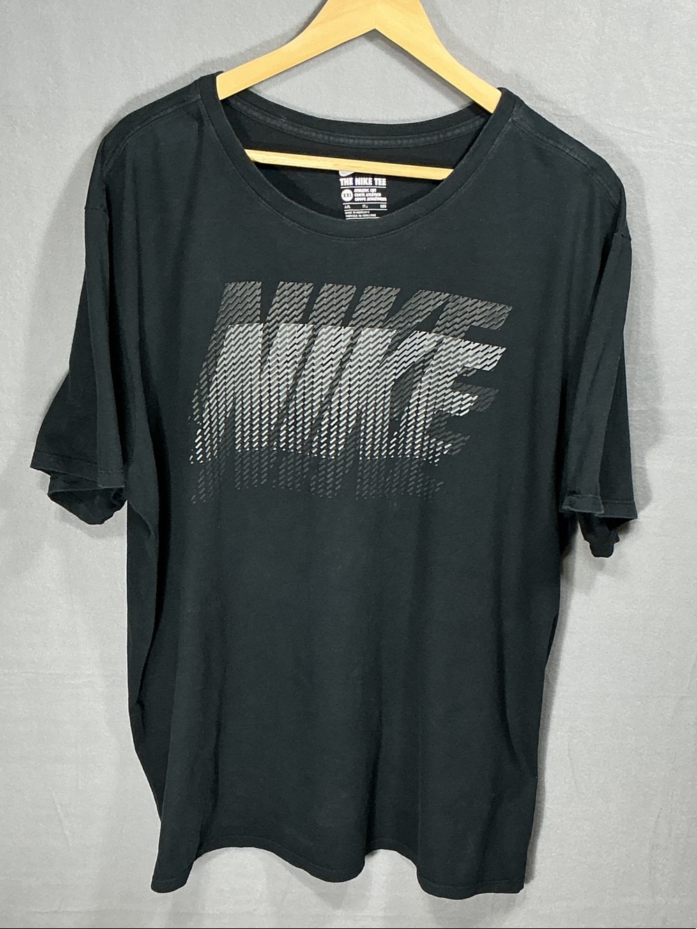 Nike The Nike Tee Black Halftone Graphic Logo T-Shirt XXL
